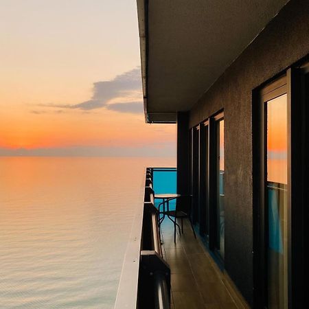 Black Sea Apartment In Orbi City Μπατούμι Εξωτερικό φωτογραφία